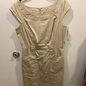 WHITE HOUSE BLACK MARKET DRESS
